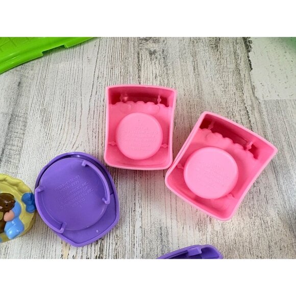 Fisher Price Little People 2008 Happy Sounds Home Furniture Baby Mom High Chair - Picture 10 of 16